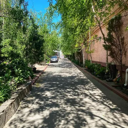 Apartment Beautiful Next To The Beach Odesa