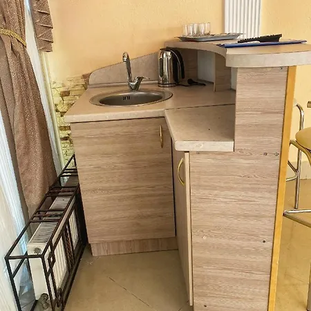 Beautiful Next To The Beach Apartment Odesa