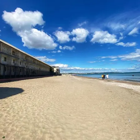 Apartment Beautiful Next To The Beach Odesa